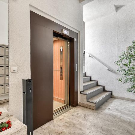 Studio Cabine Viktoria Груисан Екстериор снимка
